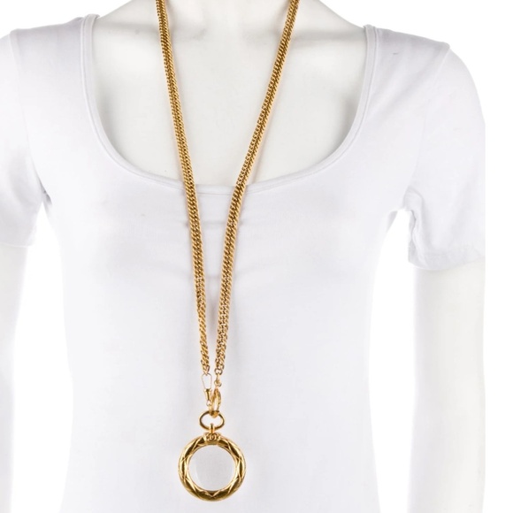 Chanel Vintage CC Magnifying Glass Pendant Necklace - Picture 1 of 3